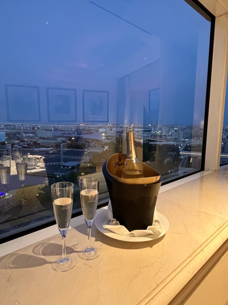 ホテルニューグランド2025夏季限定宿泊プランルールサービス部屋食